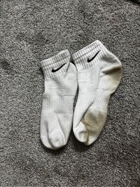 Nike White Ankle Socks
